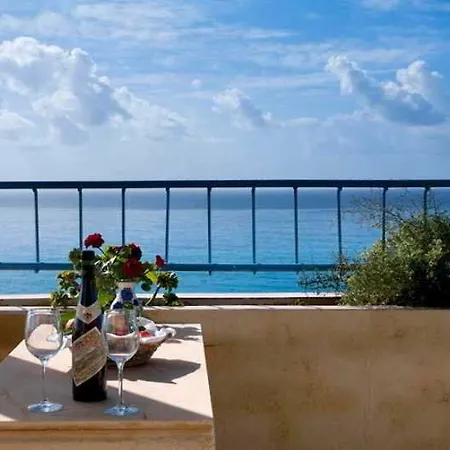 Aroma Creta Hotel 3*